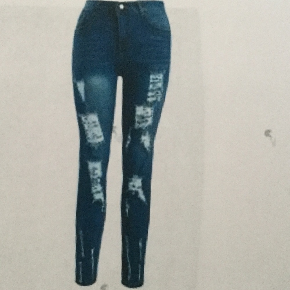 High Waisted Fitted Destroyed Jeans - Picture 5 of 6